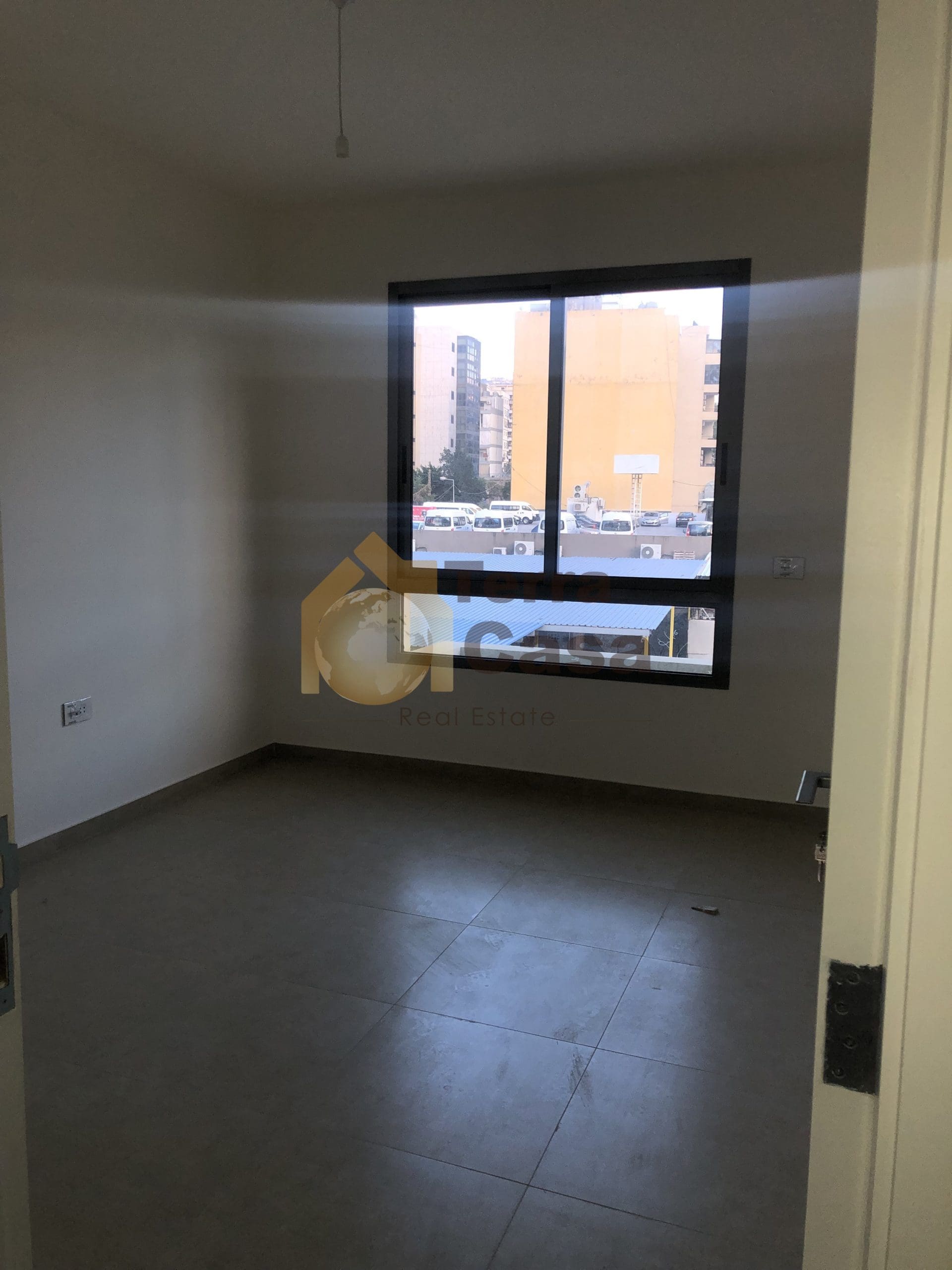 brand new appartment prime location  24/24 electricity Ref#3466