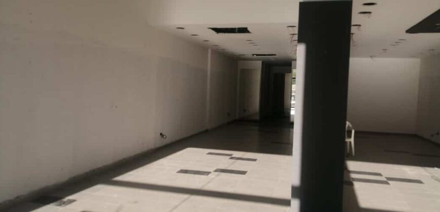zahle shop 300 sqm two facades for rent prime location Ref#5819
