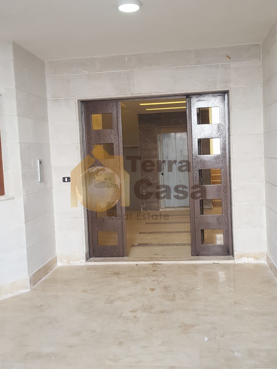 apartment for sale in zahle meksi brand new luxurious finishing.Ref#986