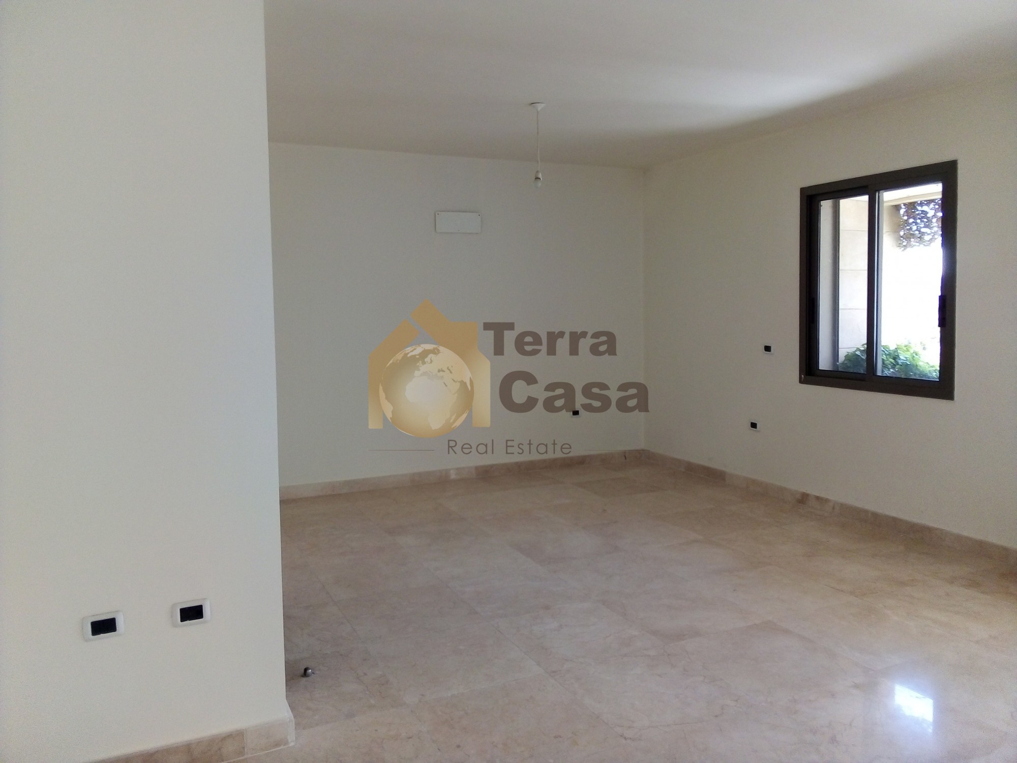 Apartment for sale in chtaura brand new luxurious finishing.