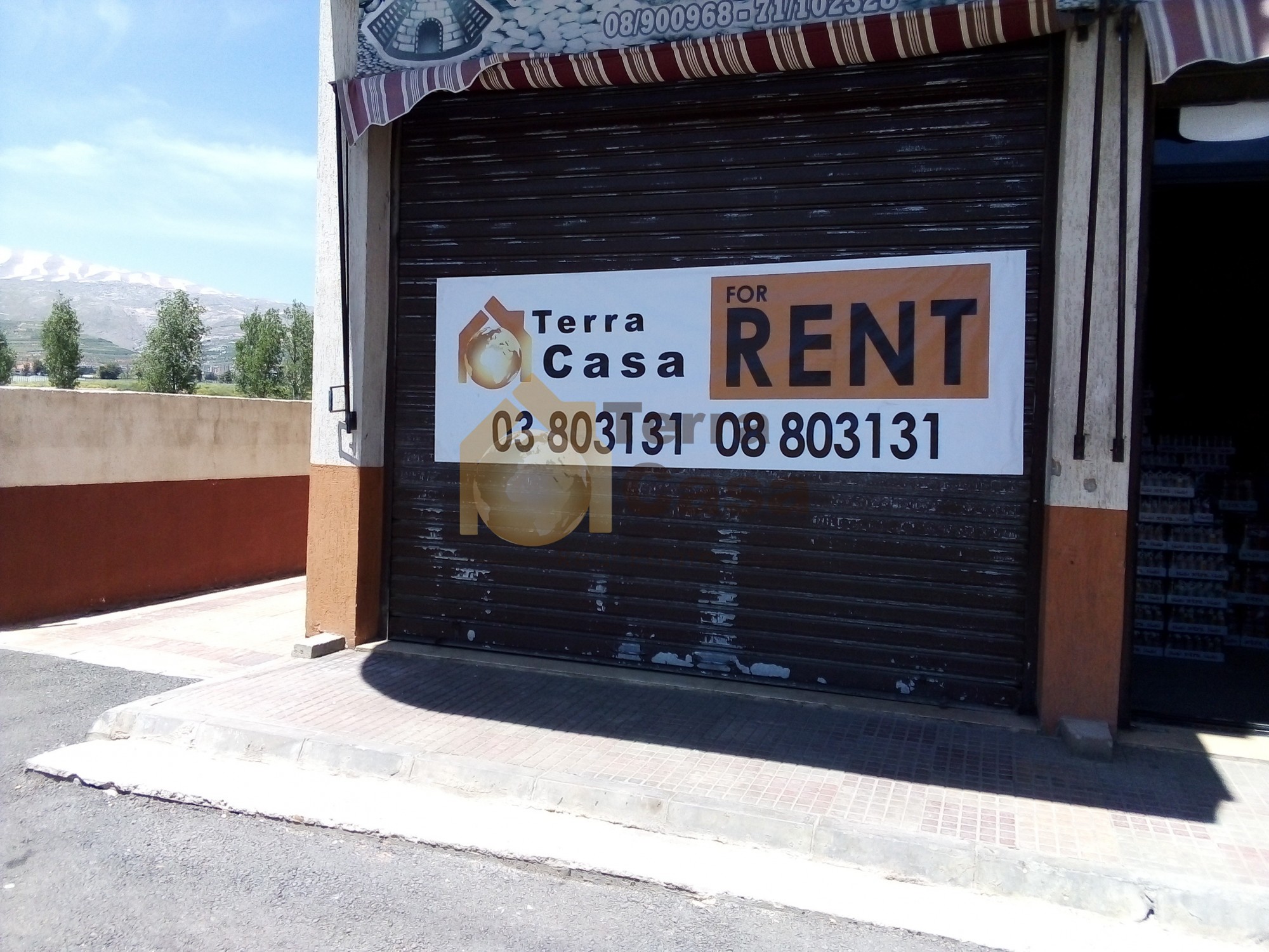 shop for rent in zahle rayak prime location.