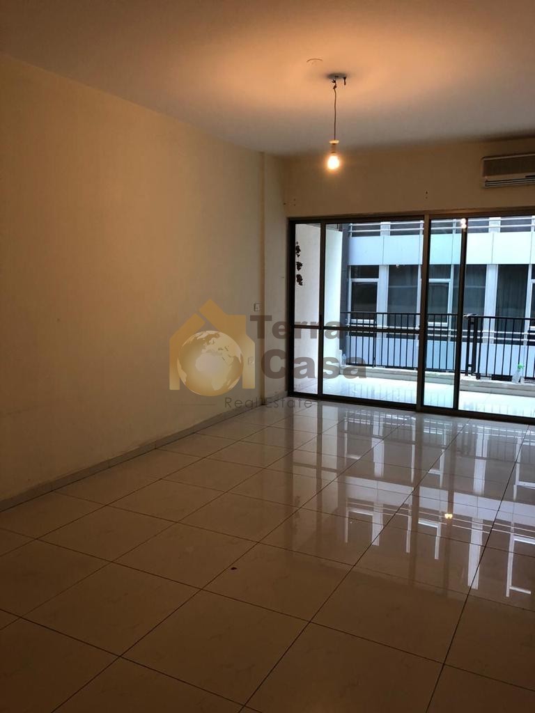 apartment for rent in hamra prime location