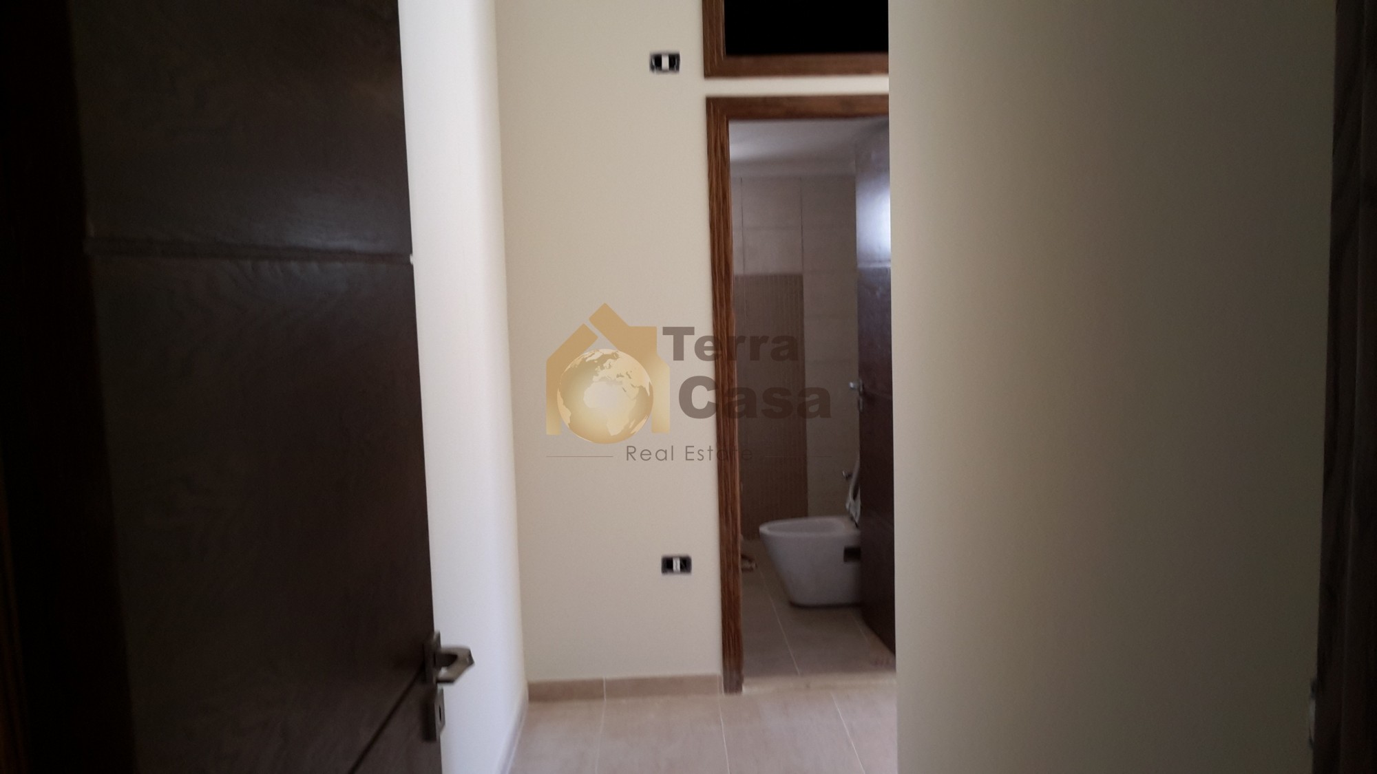 apartment for sale in Zahle brand new fully decorated with open view .