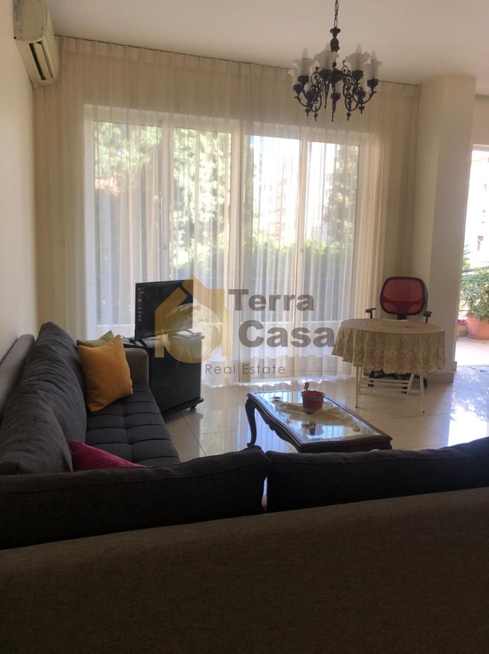 Fully furnished apartment cash payment.Ref# 2473