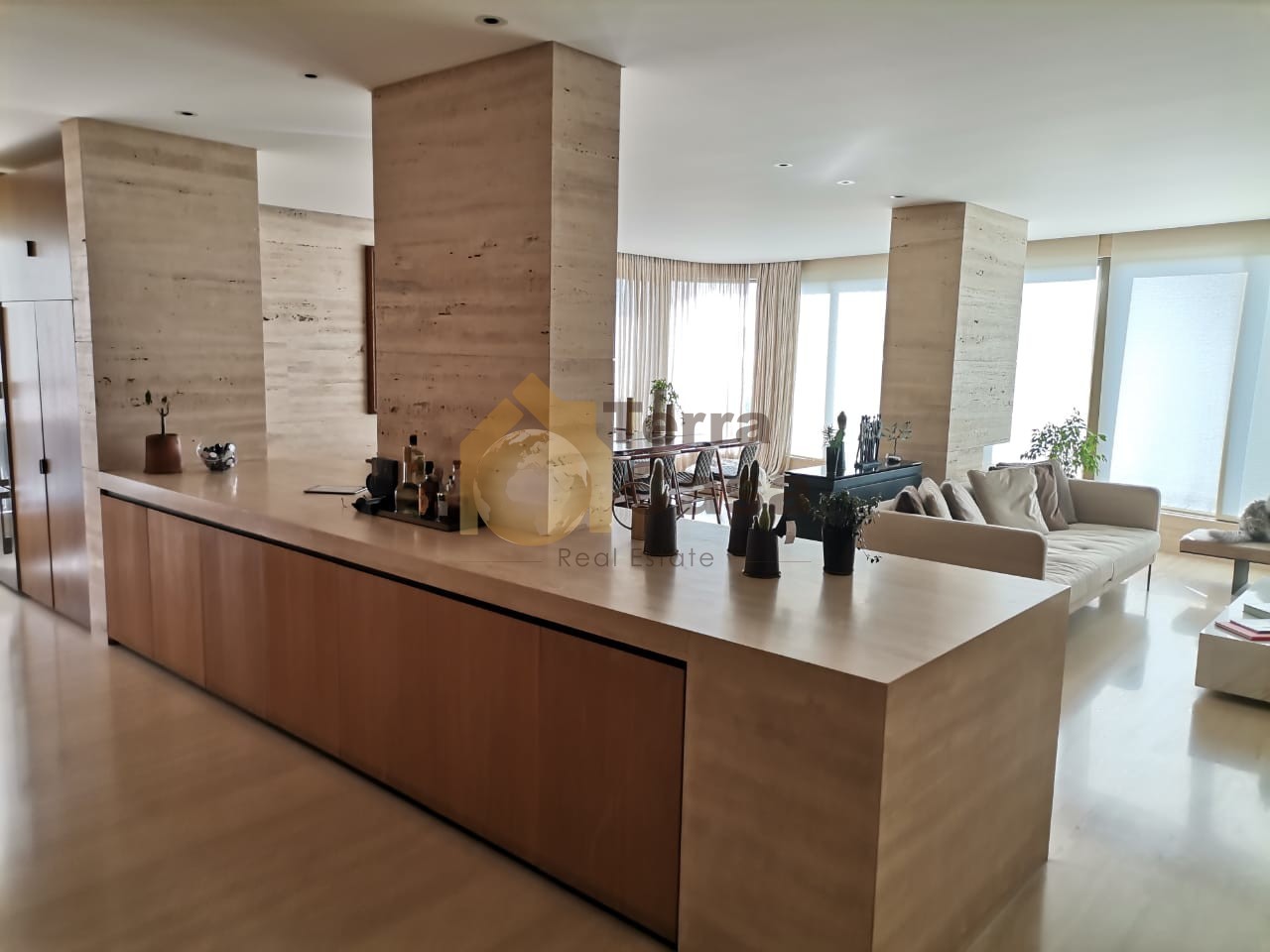 Fully furnished luxurious apartment. Ref# 2757