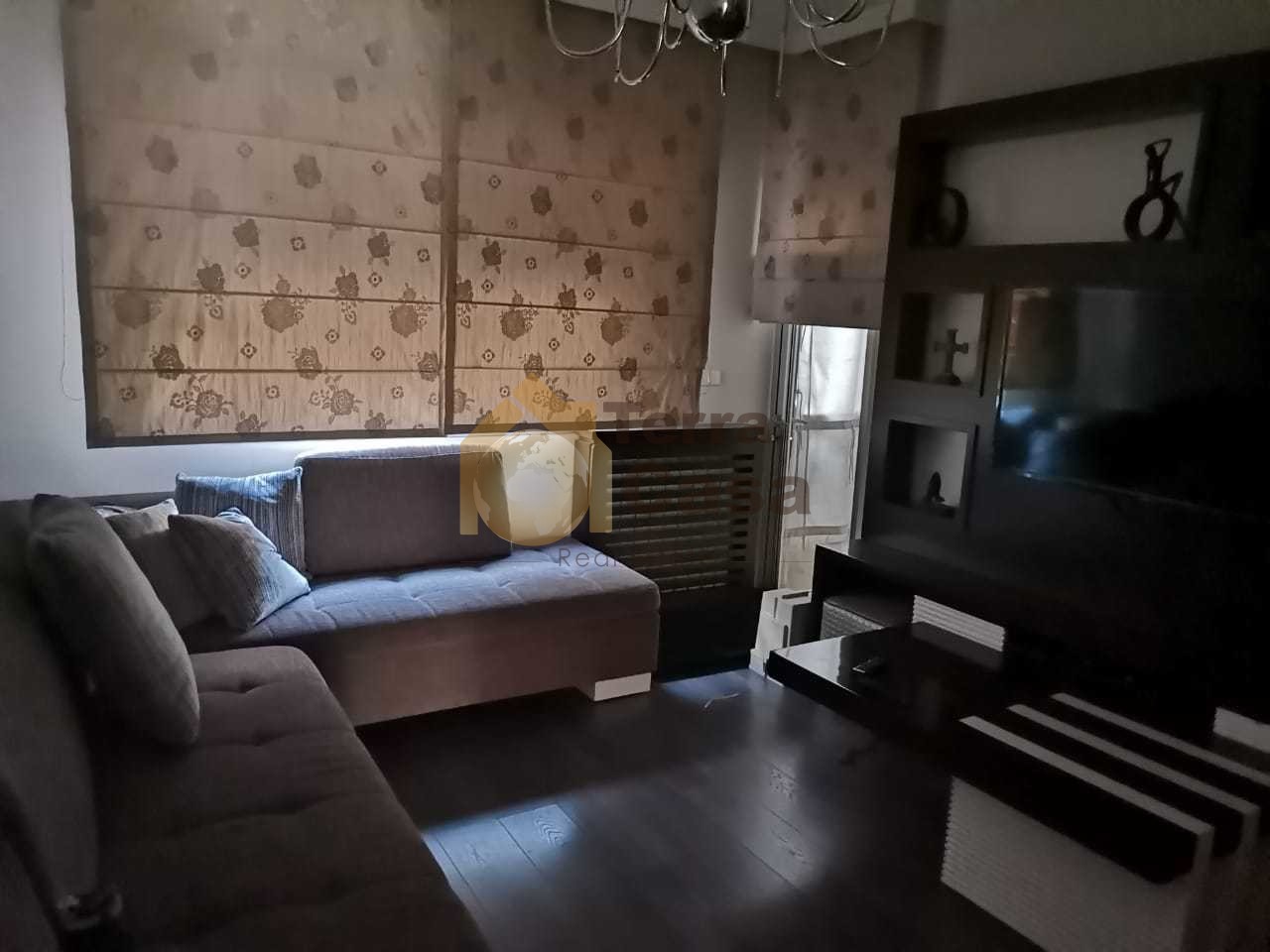 semi furnished apartment cash payment.Ref#2972