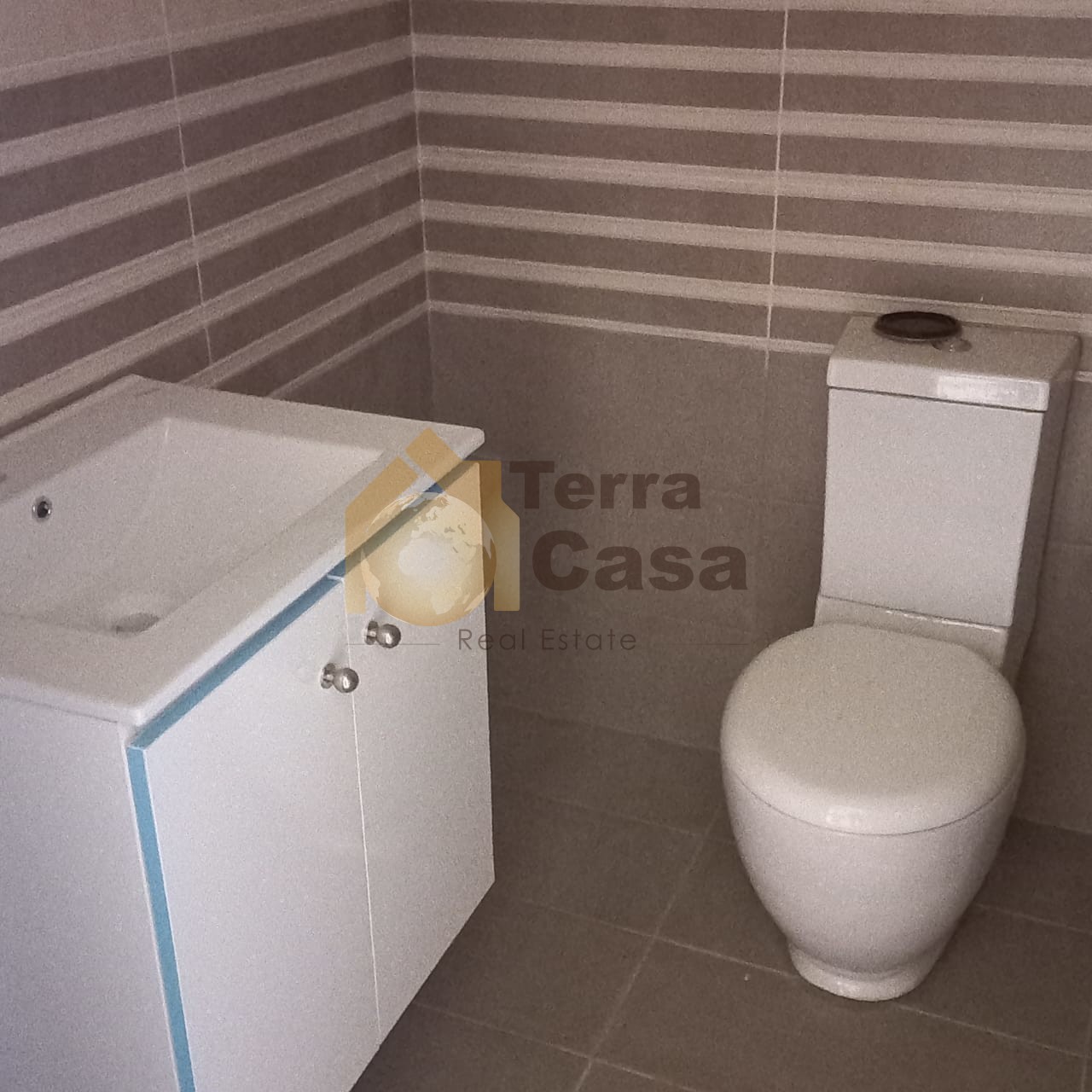 Brand new apartment open view cash payment .Ref#3445