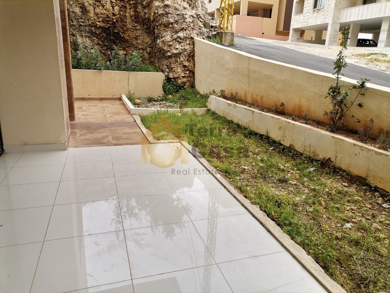 hboub brand new apartment with 60 sqm terrace and garden Ref#3383