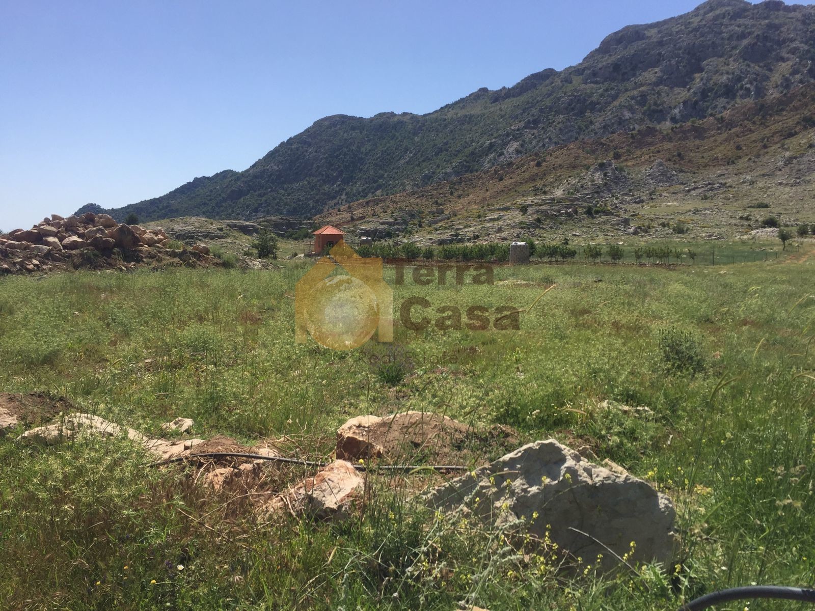 land nice location for sale Ref# 4179